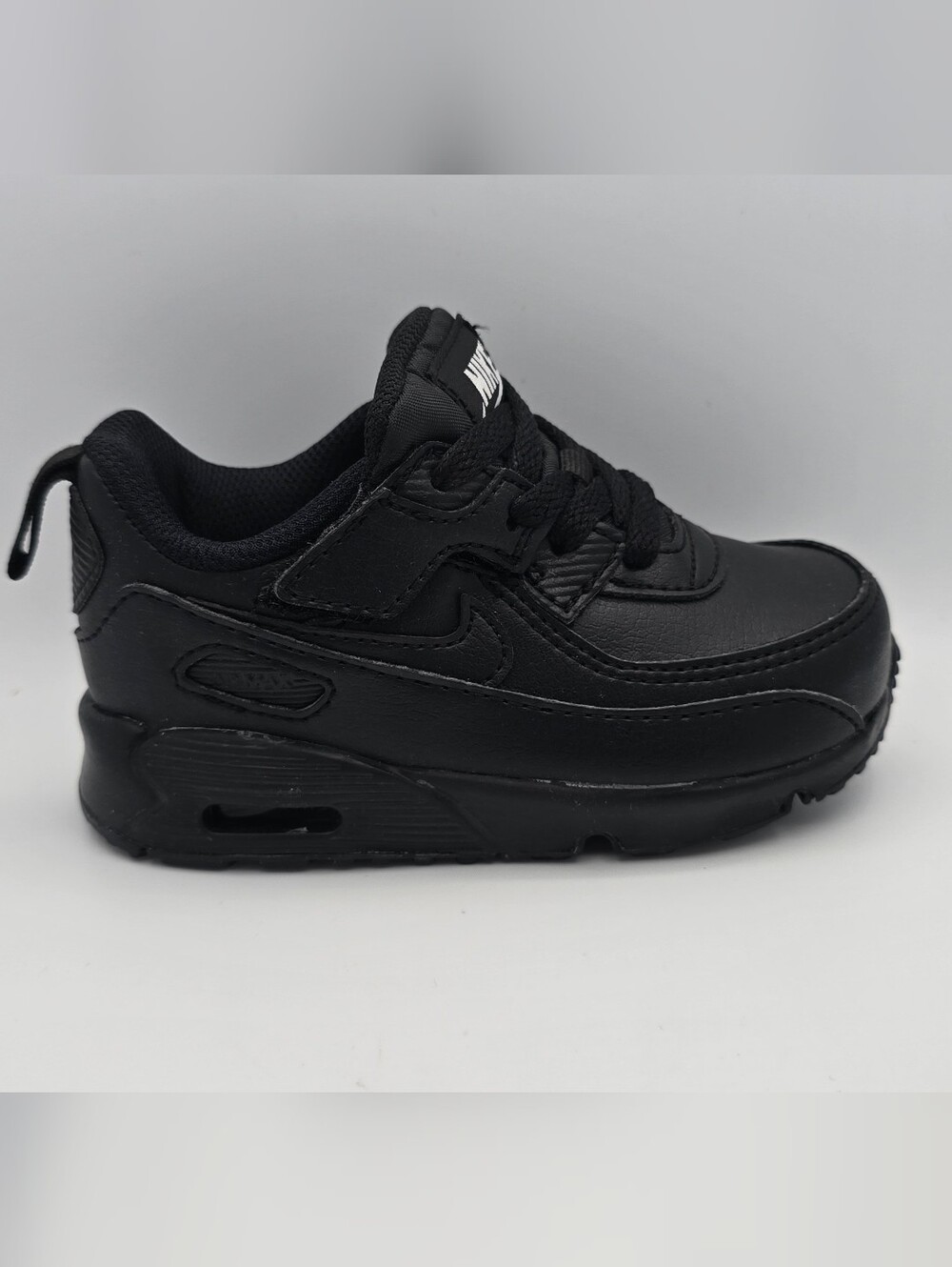 Nike Air Max 90 Easyon Small Kids' All-Black Athletic Sneakers